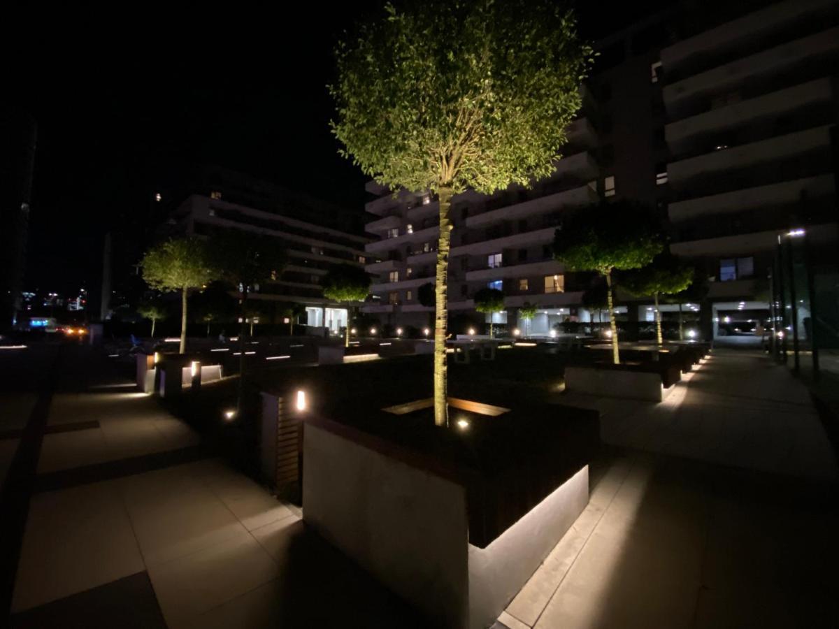 Studio Wola Apartament Kasprzaka - Wifi + Smart Tv Varsovia Exterior foto