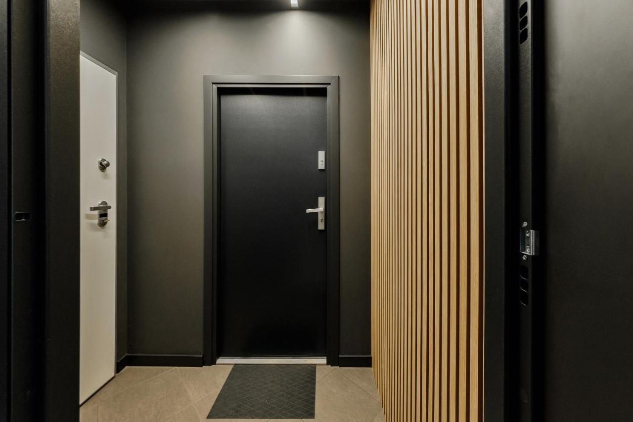 Studio Wola Apartament Kasprzaka - Wifi + Smart Tv Varsovia Exterior foto