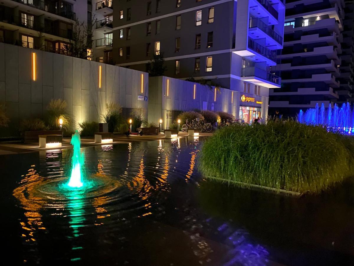 Studio Wola Apartament Kasprzaka - Wifi + Smart Tv Varsovia Exterior foto