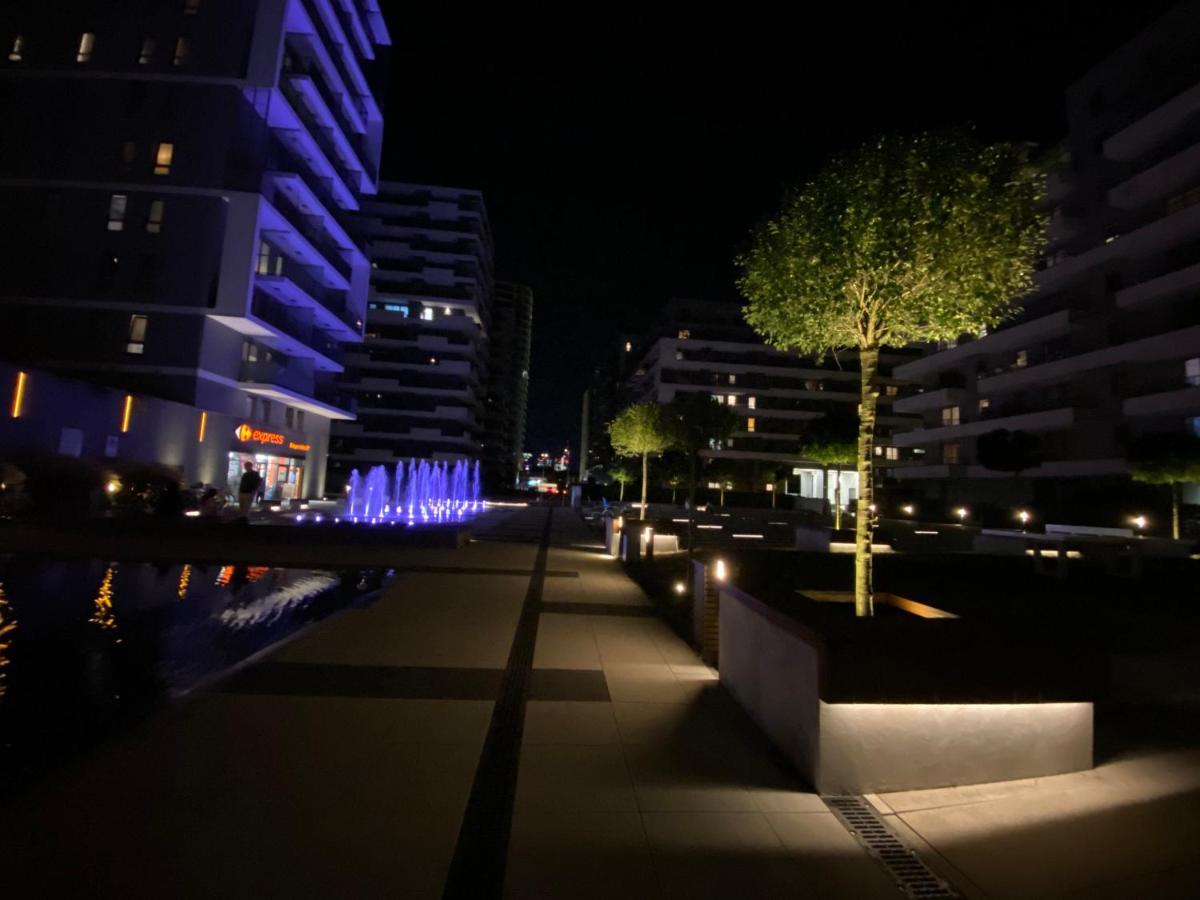 Studio Wola Apartament Kasprzaka - Wifi + Smart Tv Varsovia Exterior foto